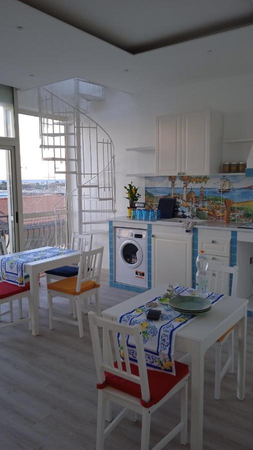 Donna Sicilia Hotel Джардини Наксос Екстериор снимка